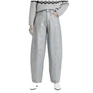 Universal Thread Women's High Rise Curved Leg Jeans Gold Wash Size 2R